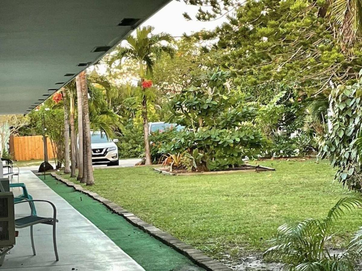 Just Off Wilton Drive Apt 7 Fort Lauderdale Exterior photo