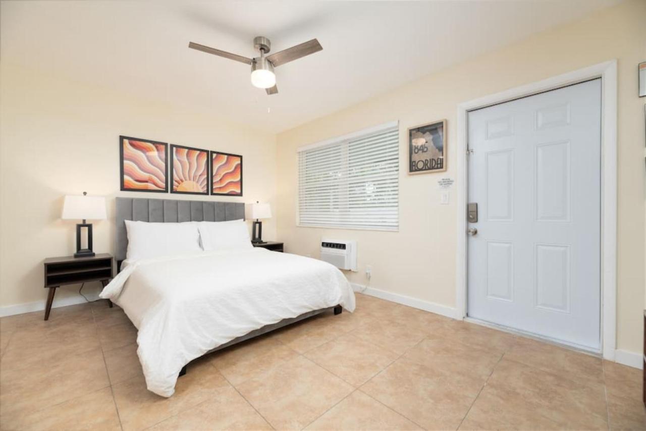 Just Off Wilton Drive Apt 7 Fort Lauderdale Exterior photo